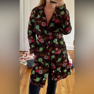 Johnny was long embroidered jacket